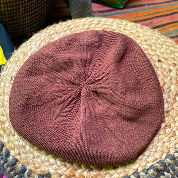 Unique Vintage Accessories - Brown beret